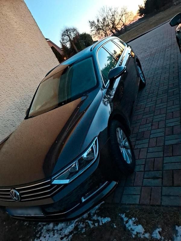 Gebraucht VW Passat 150 PS (110 kW) 2015 Braun Kombi