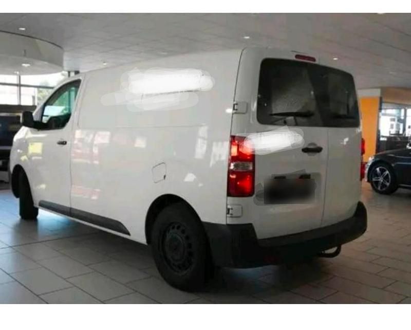 Gebraucht Opel Vivaro 120 PS (88 kW) 2020 Weiß Van / Kleinbus