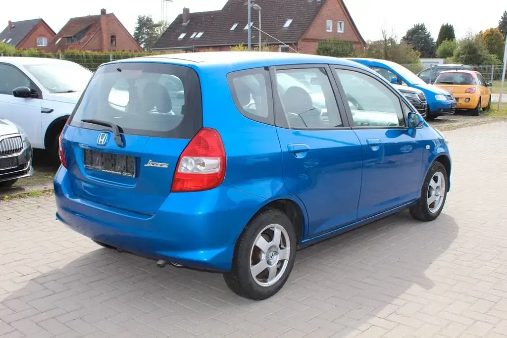 Occasion Honda Jazz Cool 77 ch (56 kW) 2005 Bleue Citadine