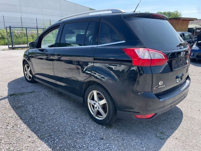 Gebraucht Ford Grand C-Max Titanium 125 PS (91 kW) 2013 Van / Kleinbus