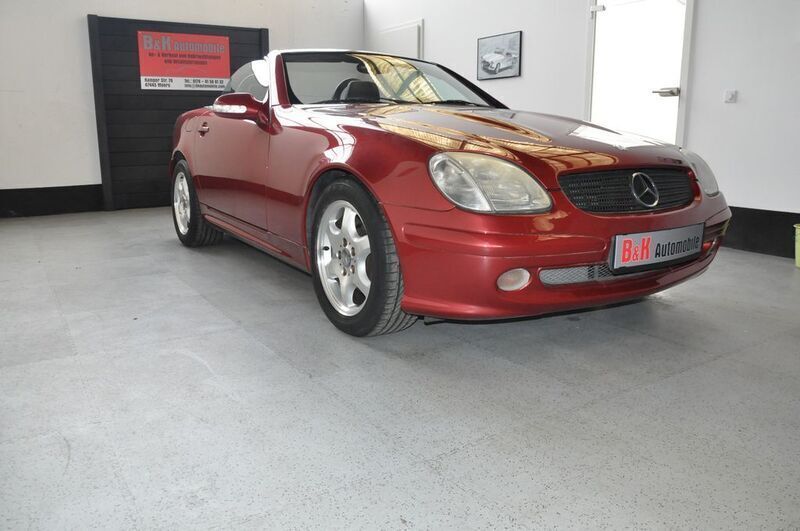 Gebraucht Mercedes SLK230 197 PS (144 kW) 2001 Rot Cabrio