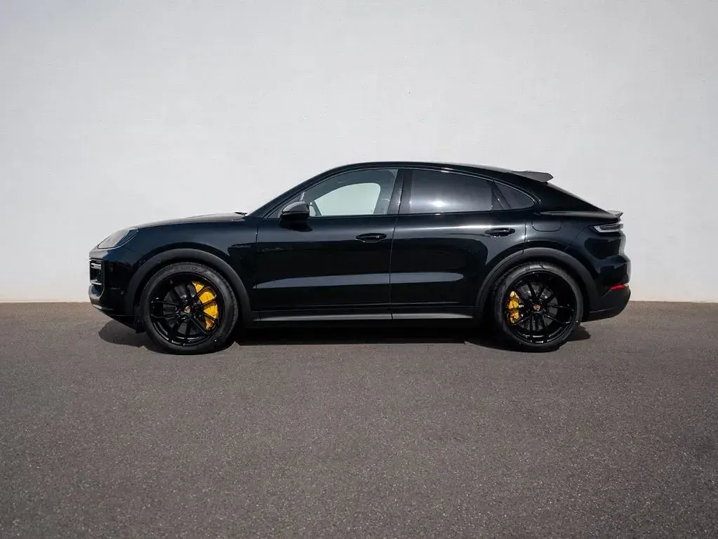 Neu Porsche Cayenne Turbo E-Hybrid 740 PS (544 kW) 2026 Chromitschwarzmetallic SUV