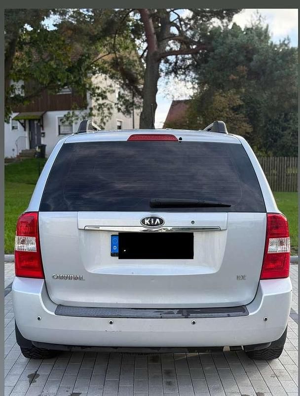 Gebraucht 2008 Kia Carnival EX Van / Kleinbus | 4.500 € (Teuer) - Bild 1/4