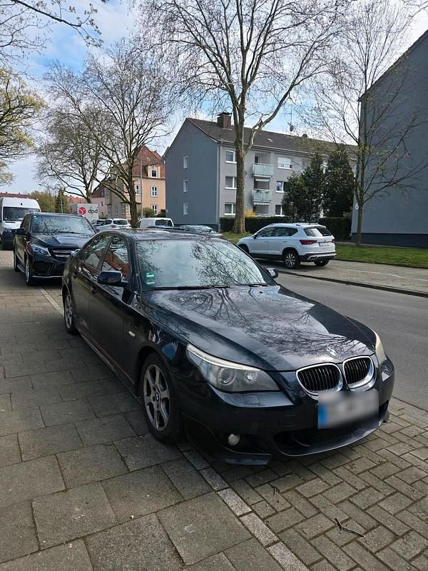 Gebraucht BMW 525 218 PS (160 kW) 2006 Blau Limousine