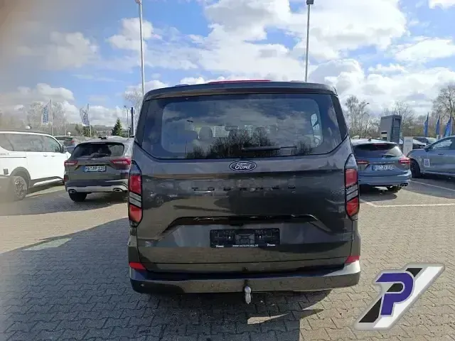 Neu Ford Tourneo Custom Titanium 2026 Grau Van