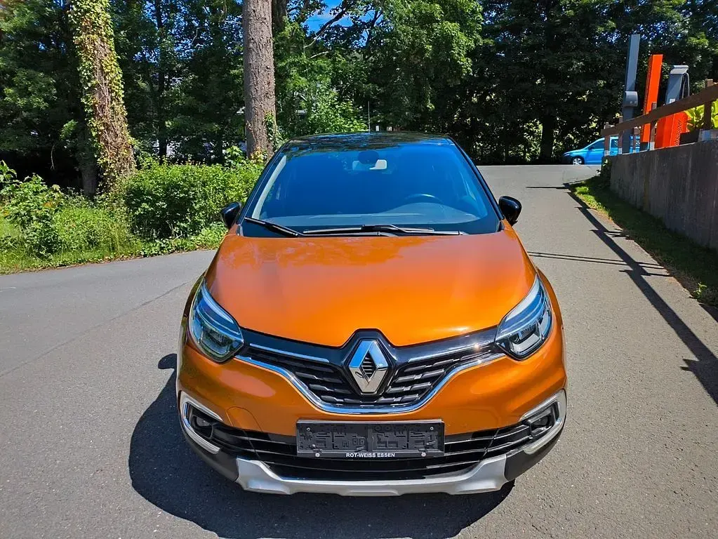 Gebraucht Renault Captur Bose Edition 90 PS (66 kW) 2017 Orange SUV