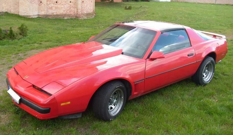 Rot Gebraucht 1989 Pontiac Firebird Coupé | 7.500 € - Bild 1/4