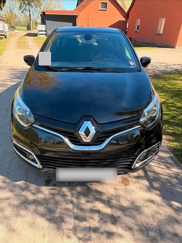 Second-hand Renault Captur 90 CP (66 kW) 2014 Negru SUV