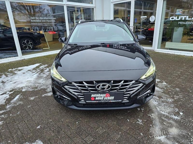 Gebraucht Hyundai i30 Edition 30+ 159 PS (116 kW) 2021 Schwarz Kombi