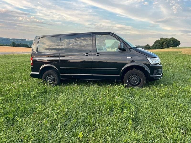 Używany VW T5 178 KM (130 kW) 2007 Czarny Van