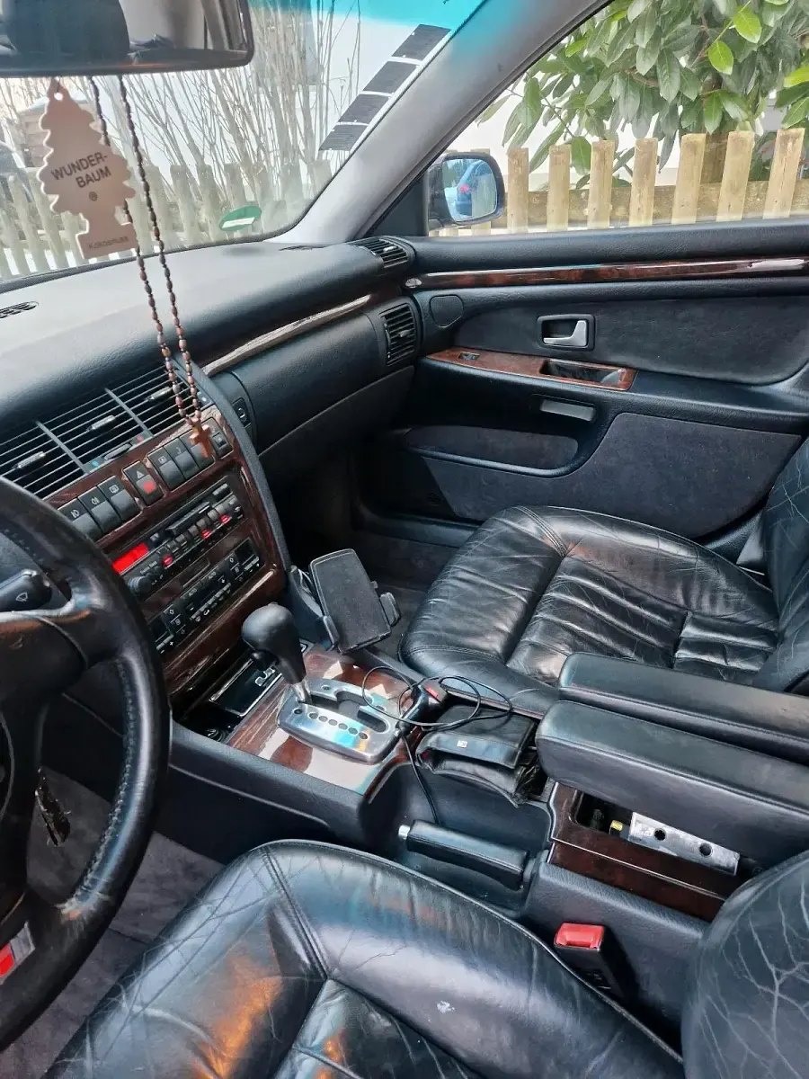 Gebraucht Audi A8 230 PS (169 kW) 1997 Schwarz Limousine