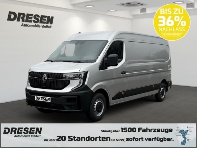 Grau Gebraucht 2022 Renault Master Van | 40.690 € (Etwas zu teuer) - Bild 1/4