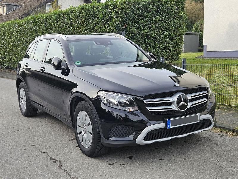 Gebraucht Mercedes GLC220 170 PS (125 kW) 2016 Schwarz SUV
