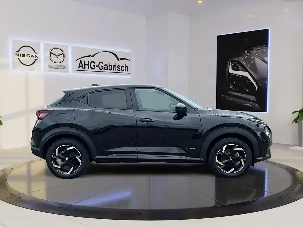Gebraucht Nissan Juke N-Connecta 143 PS (105 kW) 2024 Black (m) SUV