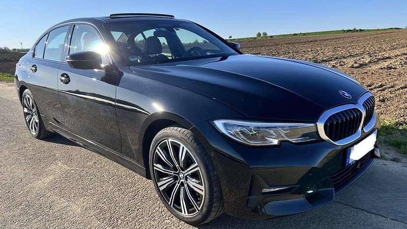 Gebraucht BMW 330e M Sport 252 PS (185 kW) 2020 Schwarz Limousine