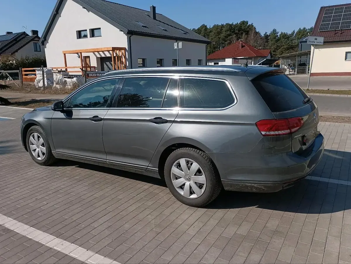 Gebraucht VW Passat 120 PS (88 kW) 2016 Kombi