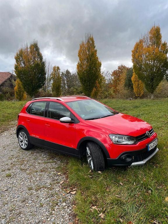 Gebraucht VW Polo Cross 90 PS (66 kW) 2016 Rot Kleinwagen
