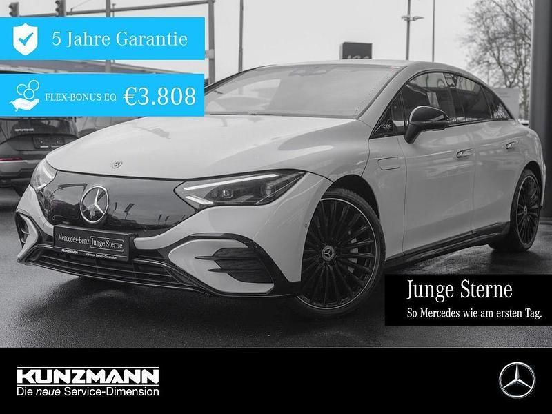 Polarweiss Gebraucht 2022 Mercedes EQE350 AMG Limousine | 41.220 € (Fairer Preis) - Bild 1/4