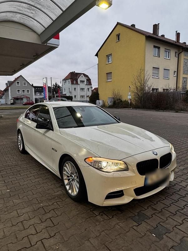 Gebraucht BMW M550 381 PS (280 kW) 2013 Weiß Limousine