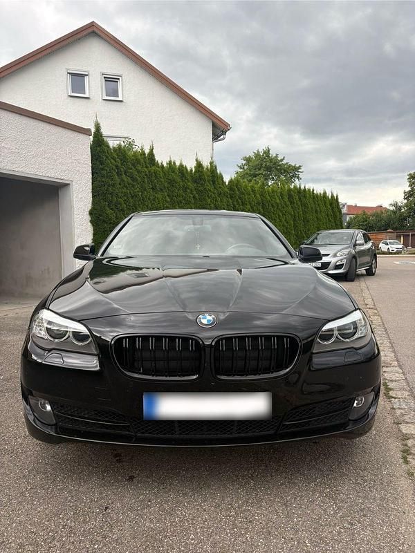 Gebraucht BMW 530 272 PS (200 kW) 2013 Schwarz Limousine