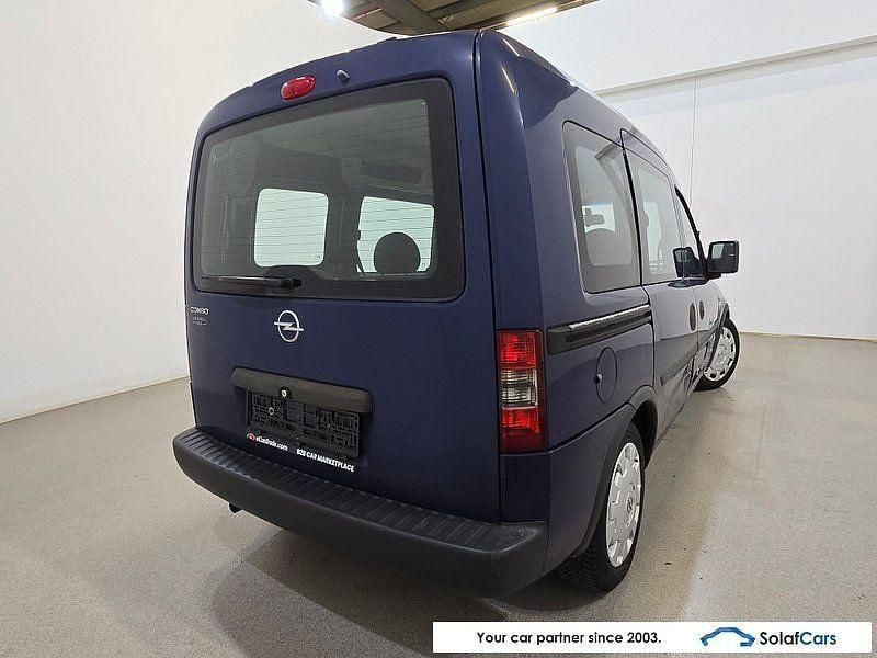 Gebraucht Opel Combo Comfort 87 PS (63 kW) 2008 Blau Van / Kleinbus