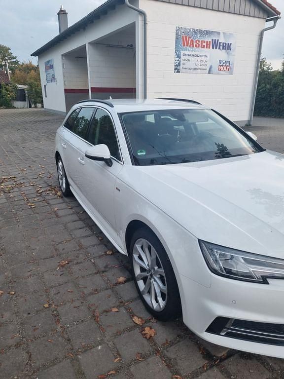 Weiß Gebraucht 2017 Audi A4 Sport Kombi | 16.500 € (Fairer Preis) - Bild 1/4