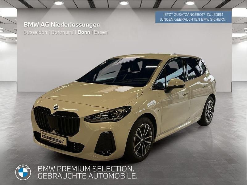 Weiß Gebraucht 2024 BMW 216 Active Tourer Efficient Dynamics Van / Kleinbus | 29.999 € (Fairer Preis) - Bild 1/2