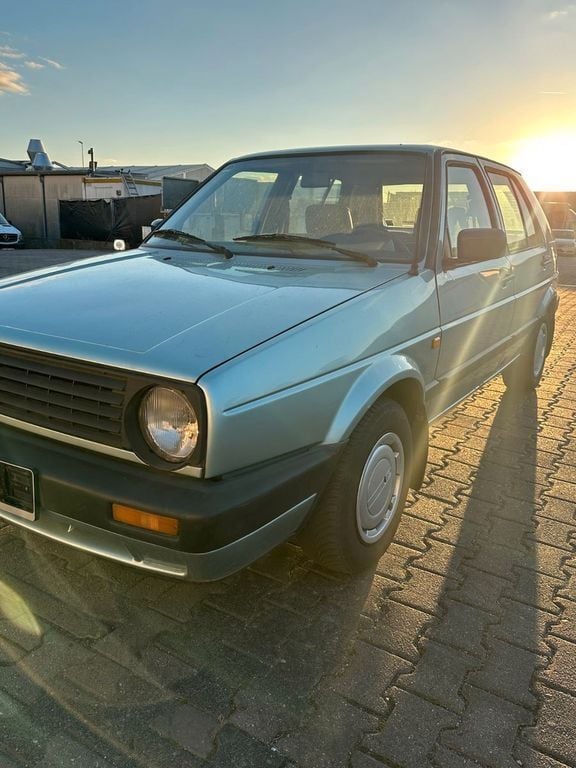 Silber Gebraucht 1989 VW Golf II Kleinwagen | 5.399 € - Bild 1/4