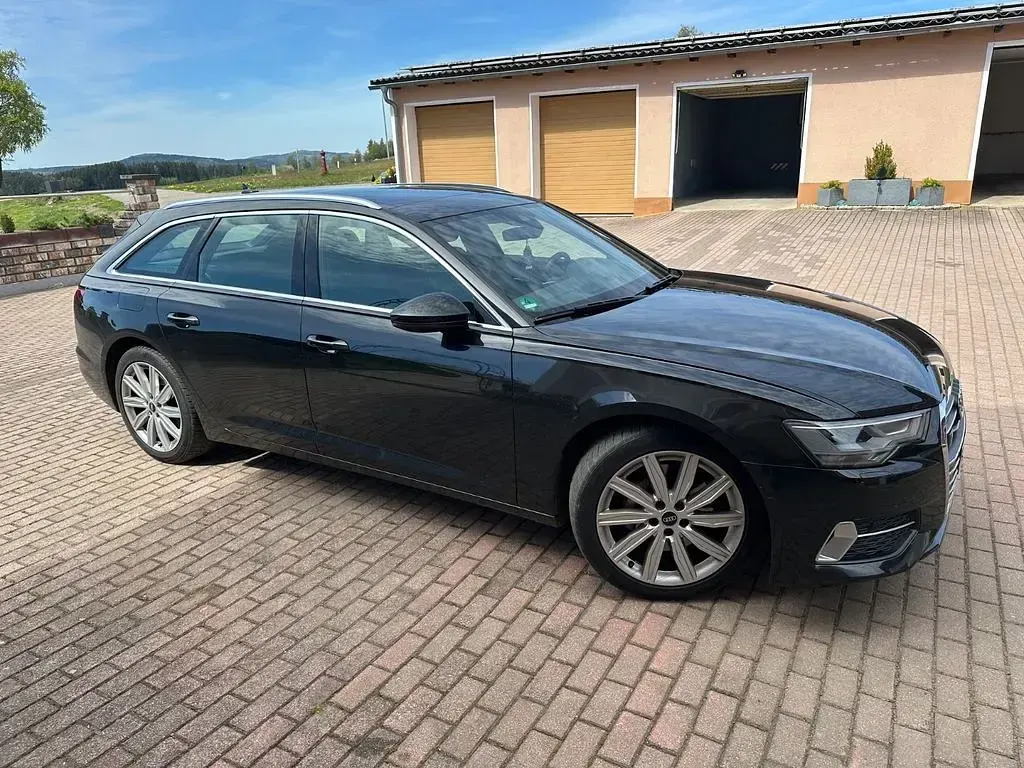 Gebraucht Audi A6 Advanced 286 PS (210 kW) 2021 Grau Kombi