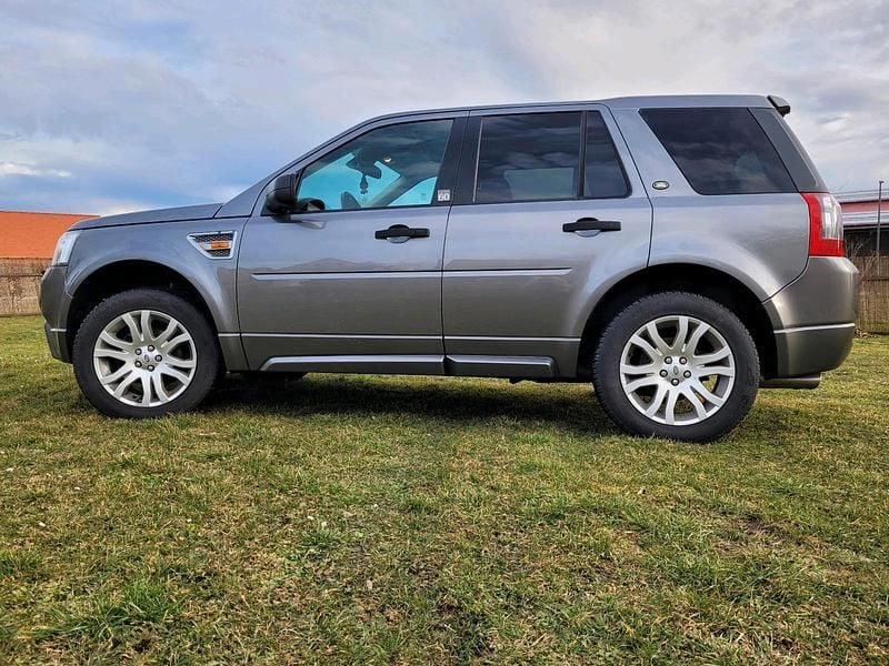 Gebraucht Land Rover Freelander 2 150 PS (110 kW) 2008 Silber SUV