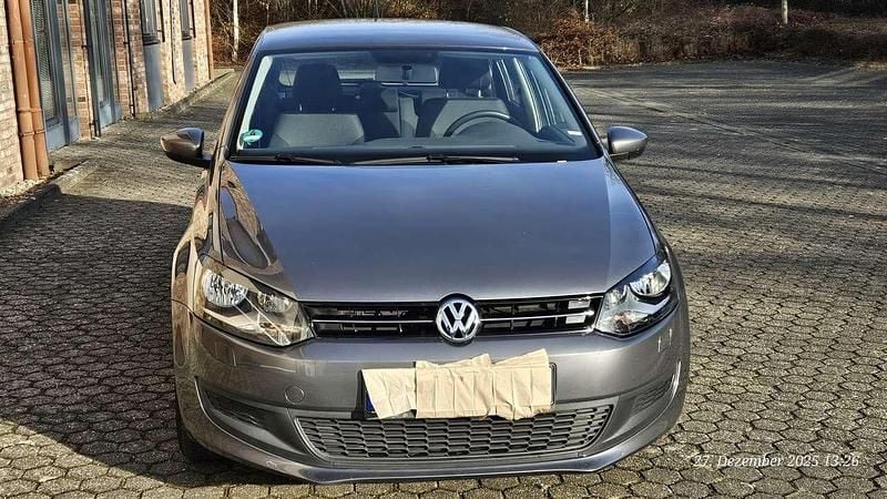 Grau Gebraucht 2014 VW Polo Van / Kleinbus | 6.750 € (Fairer Preis) - Bild 1/4