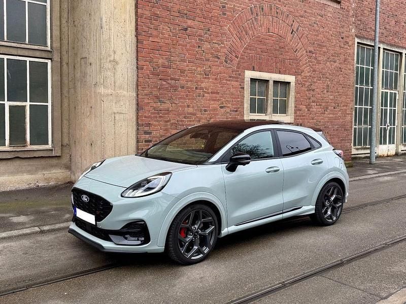 Gebraucht Ford Puma ST 160 PS (117 kW) 2024 Grau SUV