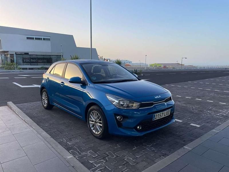 Gebraucht Kia Rio Vision 84 PS (61 kW) 2022 Blau Limousine