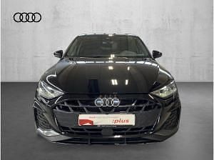 Second-hand Audi A3 S-Line 150 CP (110 kW) 2025 Negru Berlinǎ