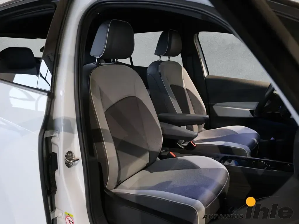 Gebraucht VW ID.3 Pro Performance 150 kW (204 PS) 2021 Weiss Kleinwagen