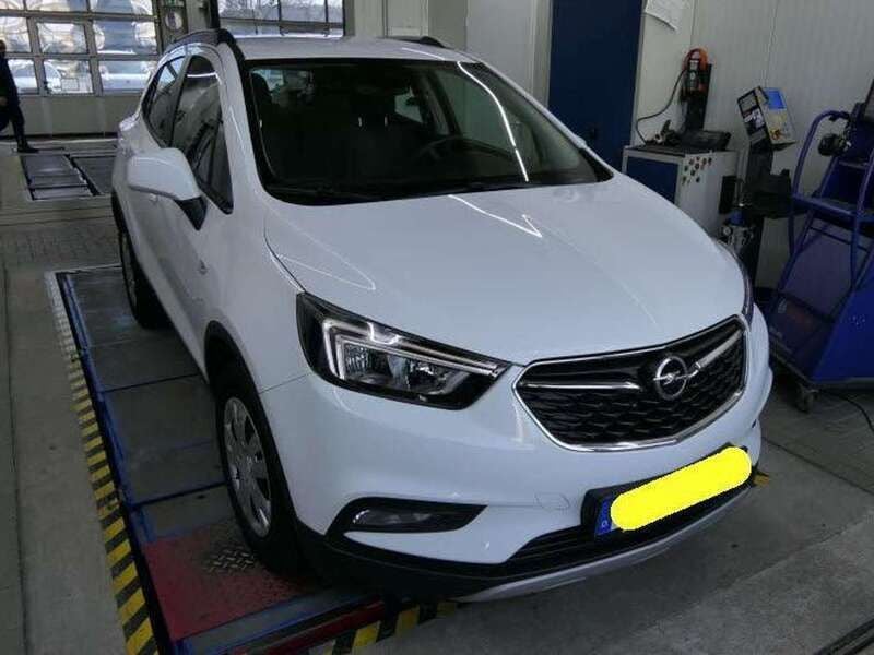Weiß Gebraucht 2019 Opel Mokka X Edition SUV | 14.800 € (Guter Preis) - Bild 1/4