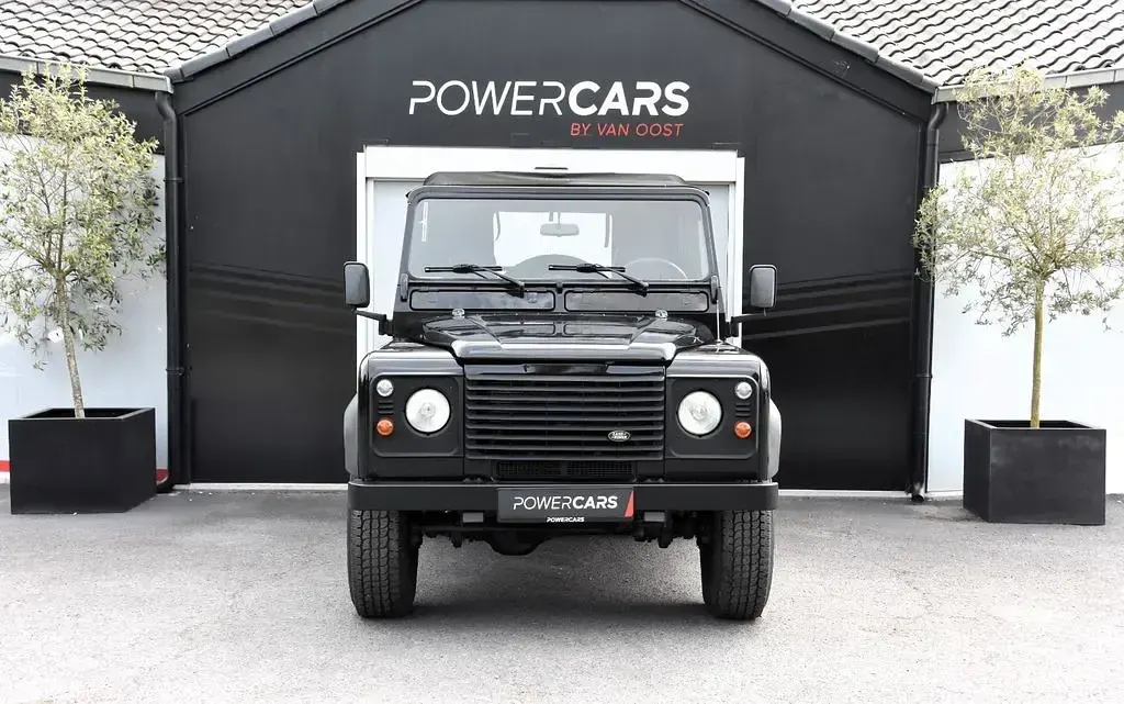 Gebraucht Land Rover Defender 122 PS (89 kW) 2006 Schwarz Cabrio