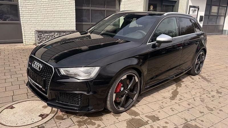 Gebraucht Audi RS3 Sport 367 PS (269 kW) 2016 Schwarz Limousine