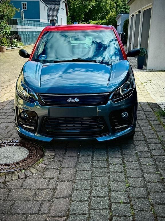 Grau Gebraucht 2018 Ligier JS50 Kleinwagen | 11.500 € (Fairer Preis) - Bild 1/4