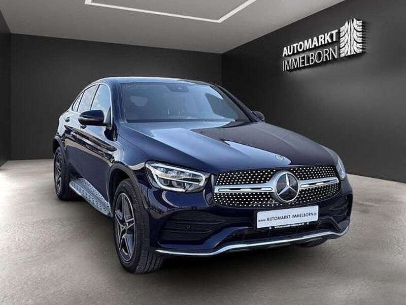 Gebraucht Mercedes GLC300e AMG 320 PS (235 kW) 2020 Blau Coupé