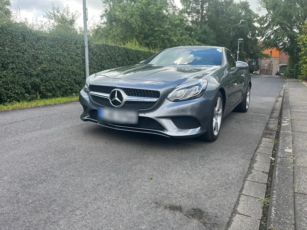 Gebraucht Mercedes SLK200 184 PS (135 kW) 2016 Grau Cabrio
