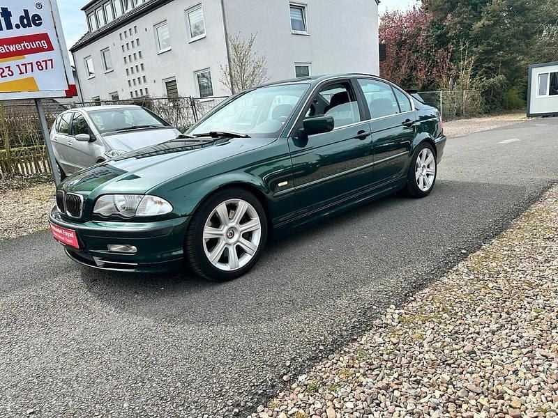 Gebraucht BMW 330 231 PS (169 kW) 2001 Grün Limousine