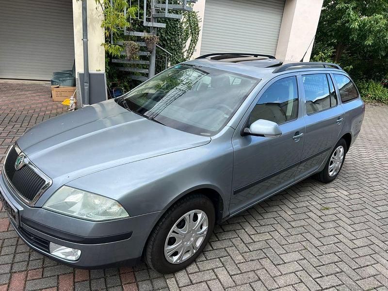 Gebraucht Skoda Octavia 105 PS (77 kW) 2005 Blau Kombi