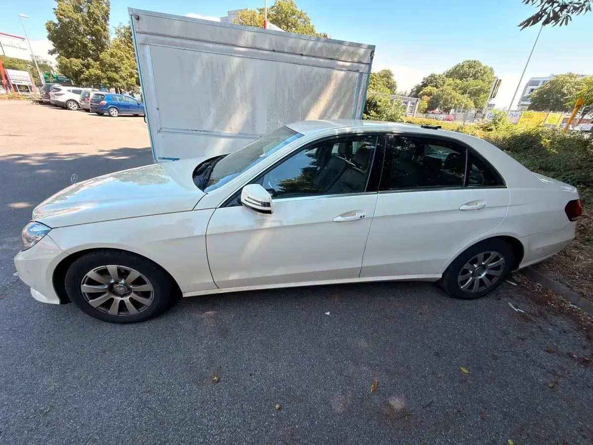 Gebraucht Mercedes E200 2015 Andere farben Limousine