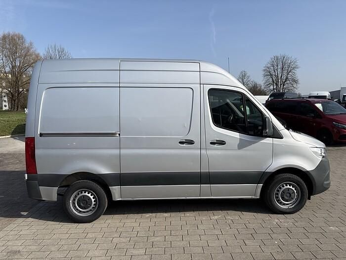 Usado Mercedes Sprinter 143 HP (105 kW) 2019 Prateado Van