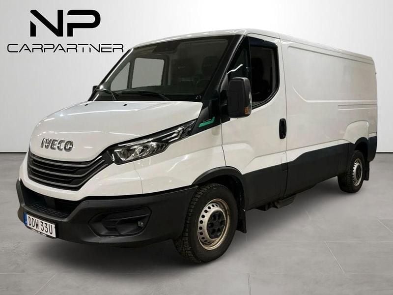 Gebraucht Iveco Daily 116 PS (85 kW) 2022 Weiß Van / Kleinbus