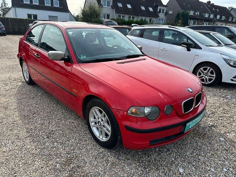 Rot Gebraucht 2002 BMW 316 Compact Kleinwagen | 1.999 € (Guter Preis) - Bild 1/4