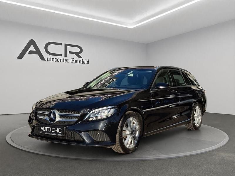 Gebraucht Mercedes C300 245 PS (180 kW) 2019 Schwarz Limousine