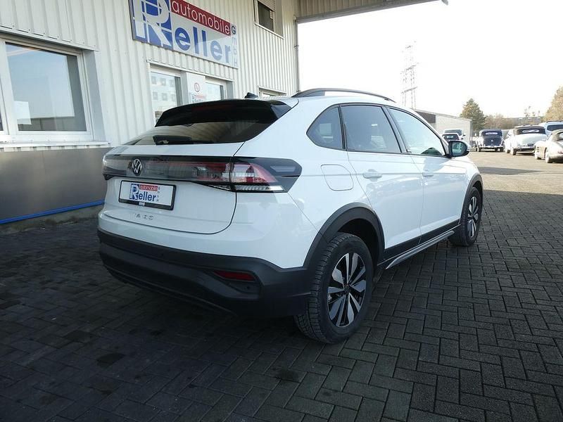 Gebraucht VW Taigo Move 116 PS (85 kW) 2024 Weiß SUV