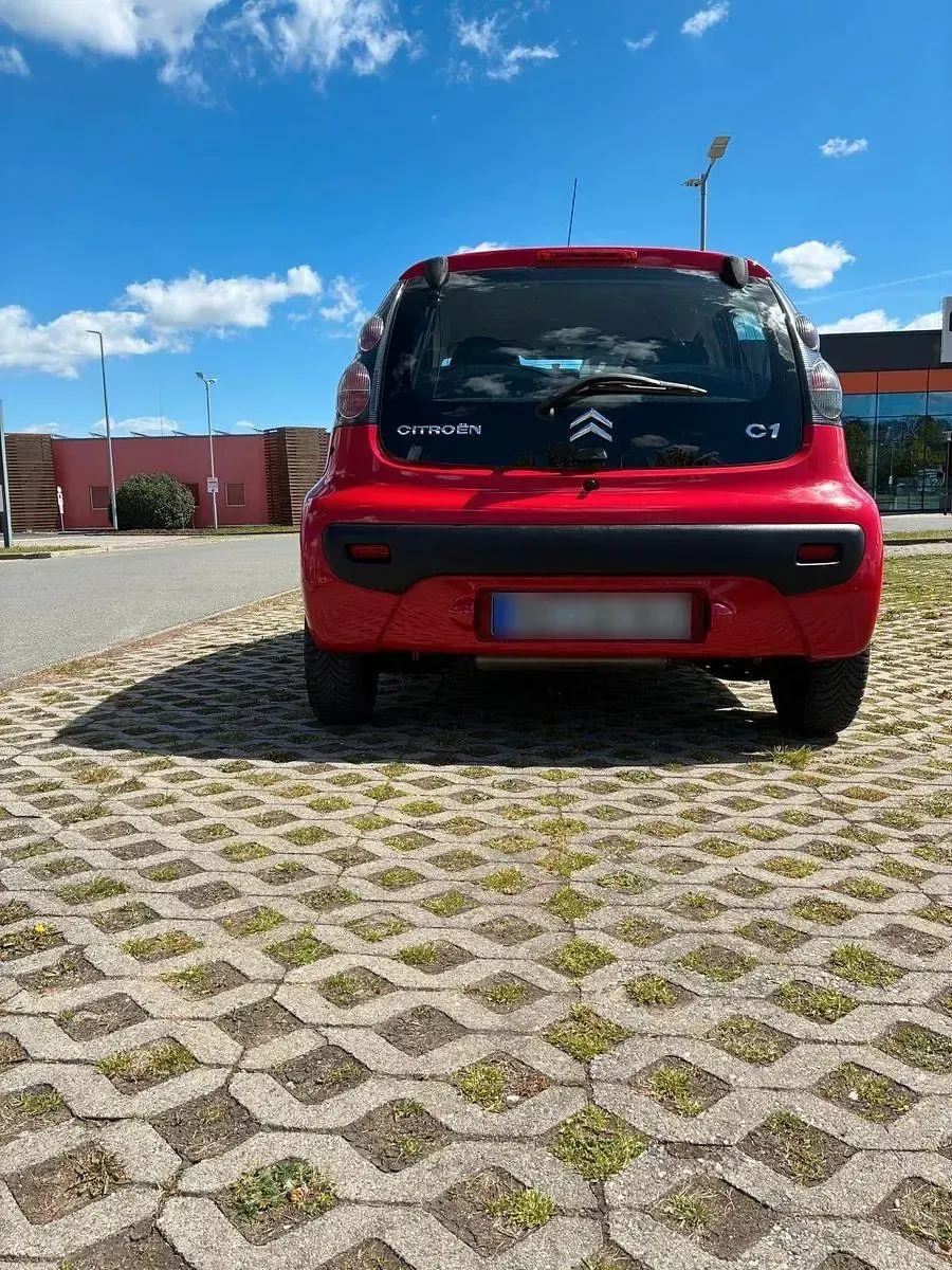 Gebraucht Citroën C1 68 PS (50 kW) 2011 Rot Kleinwagen